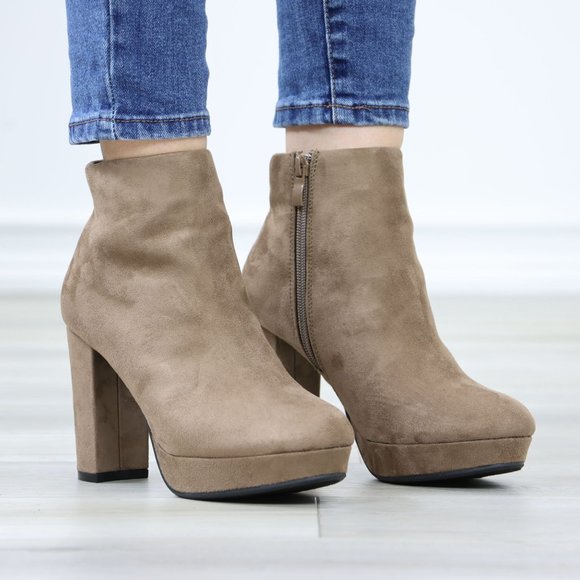 Platform Tan Suede Ankle Booties Block Heeled Boots - Picture 2 of 11